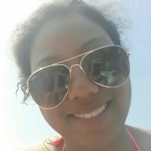 Meet your Posher, Jheonel